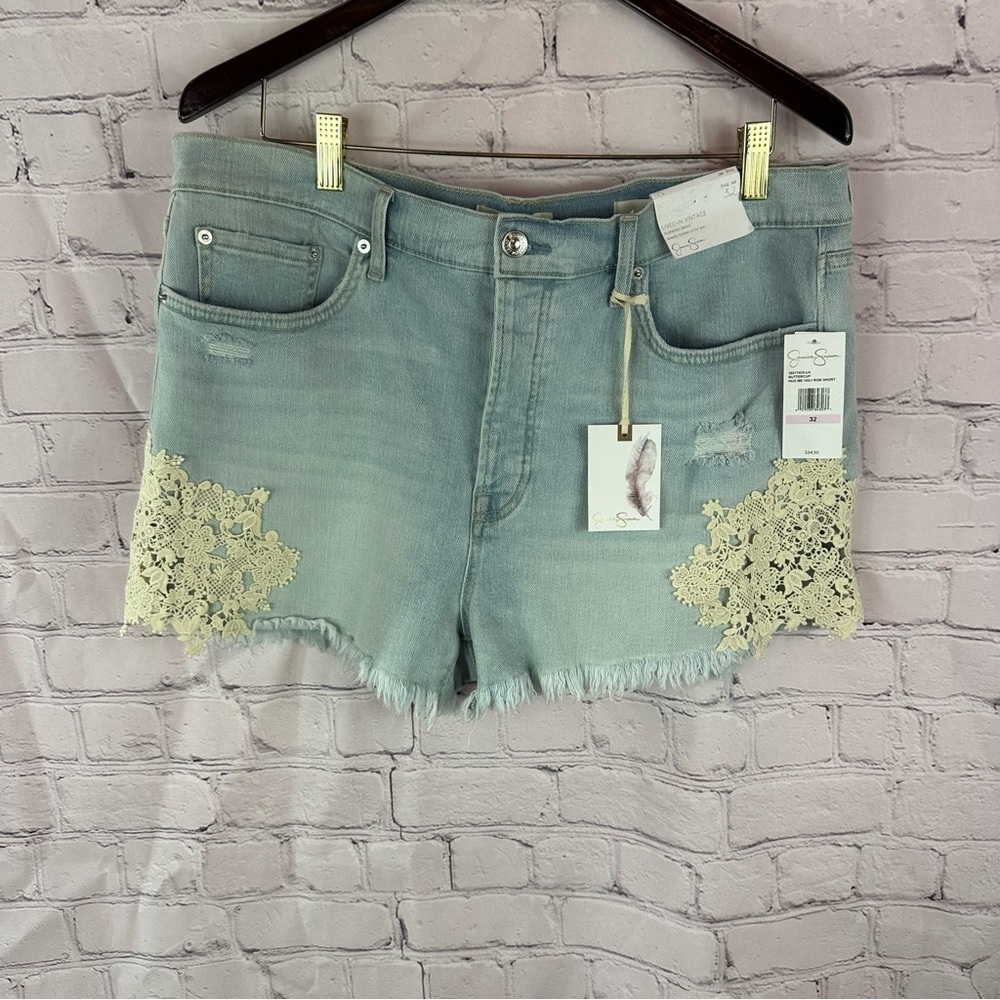 NWT Jessica Simpson hug me High Rise jean Shorts lived in vintage denim sz 32
